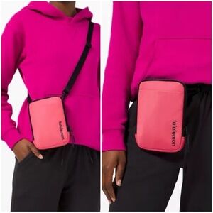 LULULEMON Easy Access Crossbody Guava Pink
